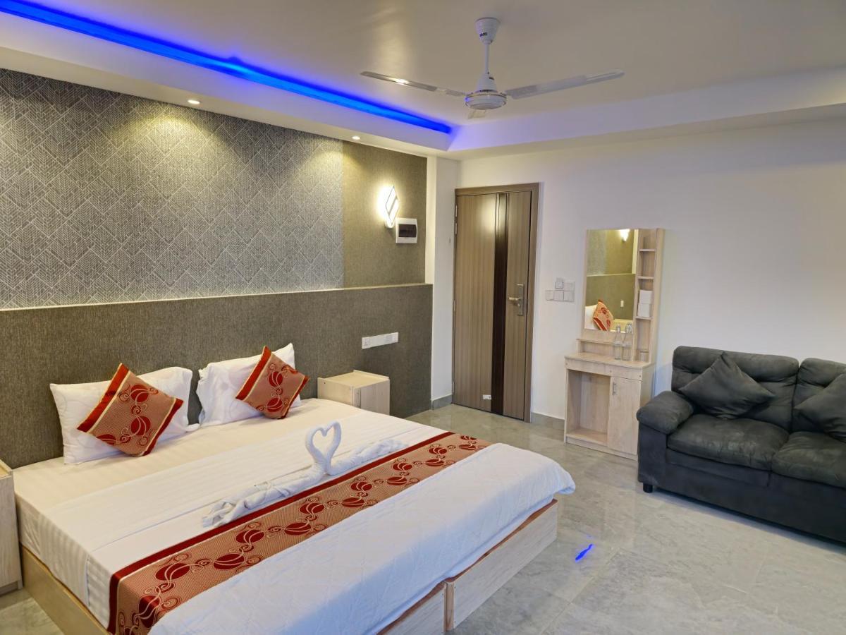 Arora View Hotel Maafushi Exterior photo