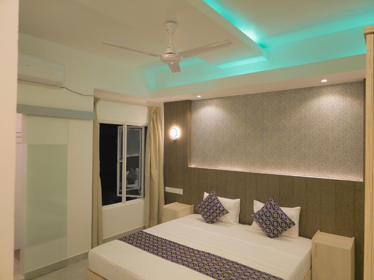 Arora View Hotel Maafushi Exterior photo